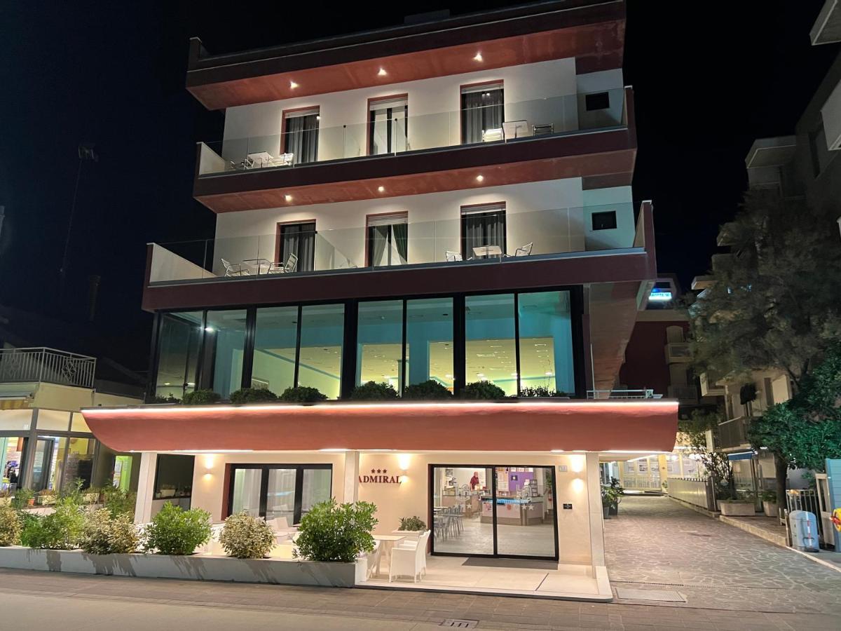 Hotel Admiral Беллария-Иджеа-Марина Экстерьер фото